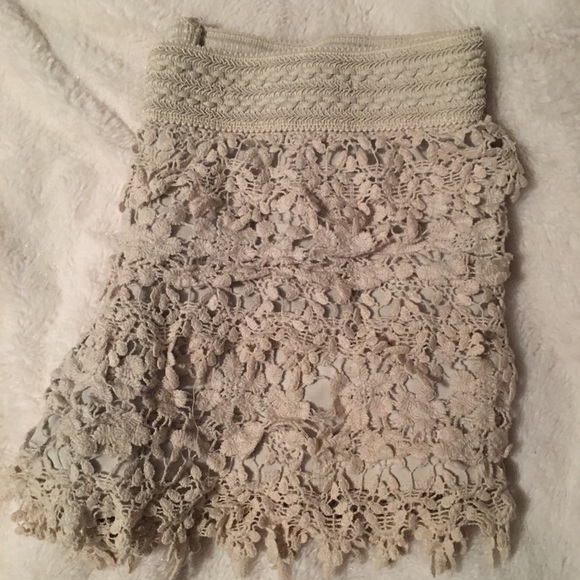 Boho Style Shorts - Picture 2 of 2